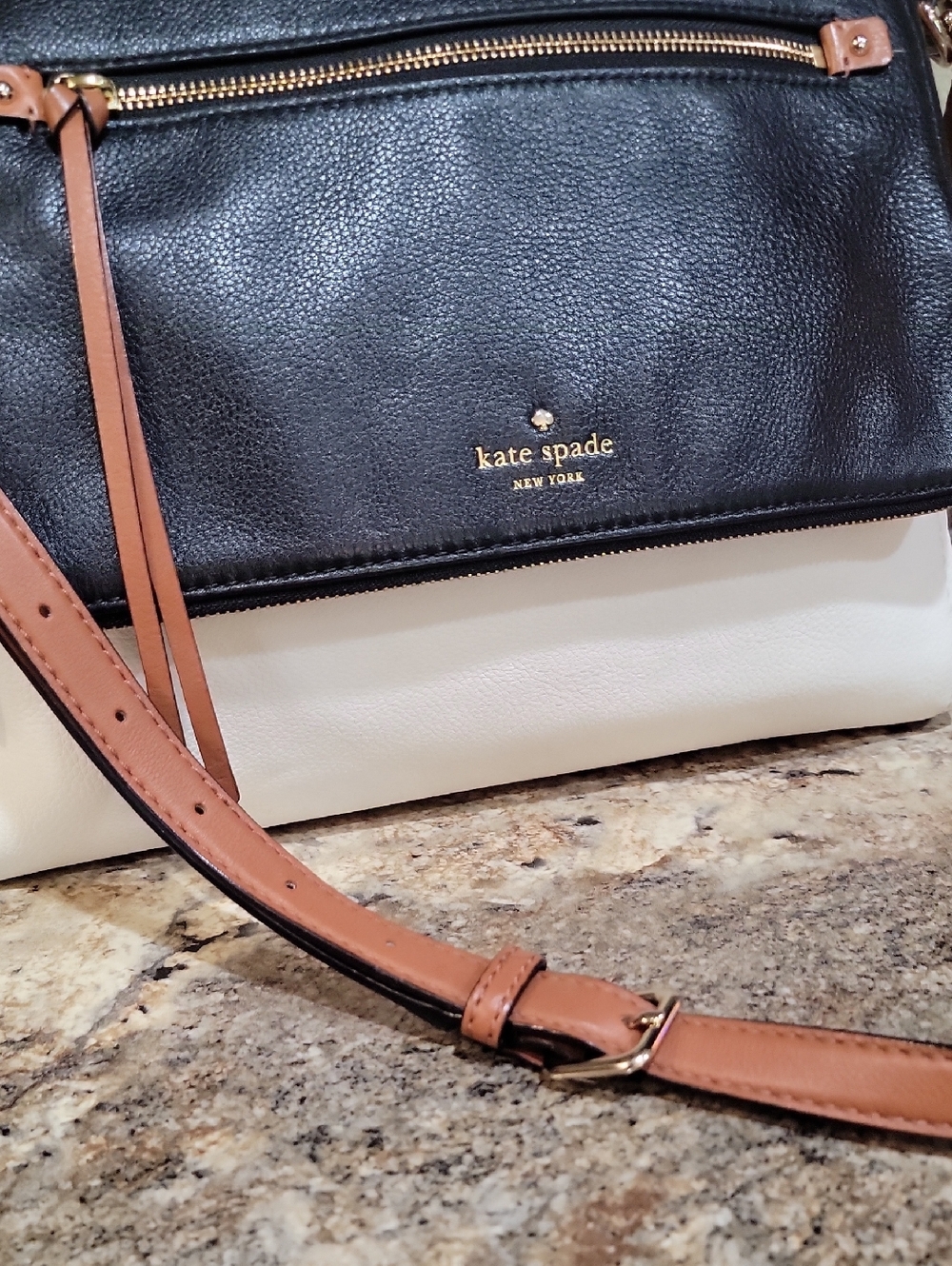 Kate Spade New York  Leather Shoulder Bag - Picture 3 of 9
